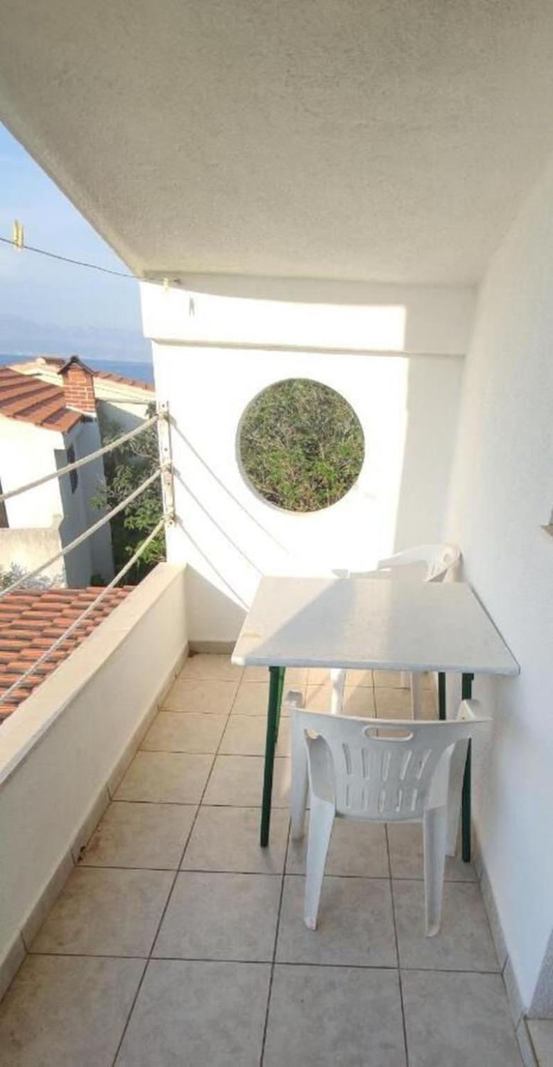 Apartments Vlado - 50M From The Sea Rogač Exterior foto