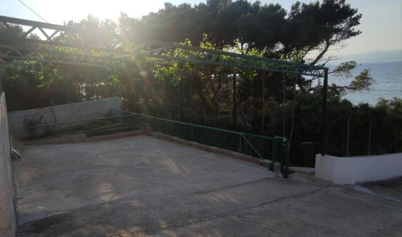 Apartments Vlado - 50M From The Sea Rogač Exterior foto